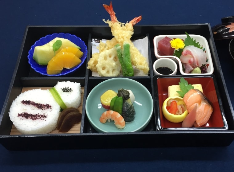 お食事処・旅館やまざき料理